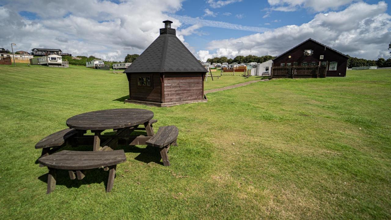 Caravan Rabbit House No 81 At Three Lochs Holiday Park Newton Stewart Exteriér fotografie