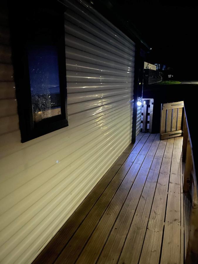 Caravan Rabbit House No 81 At Three Lochs Holiday Park Newton Stewart Exteriér fotografie